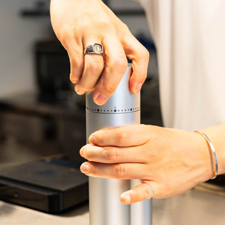 LAGOM mini 2- compact electric coffee grinder (ラゴム ミニ 2) /…